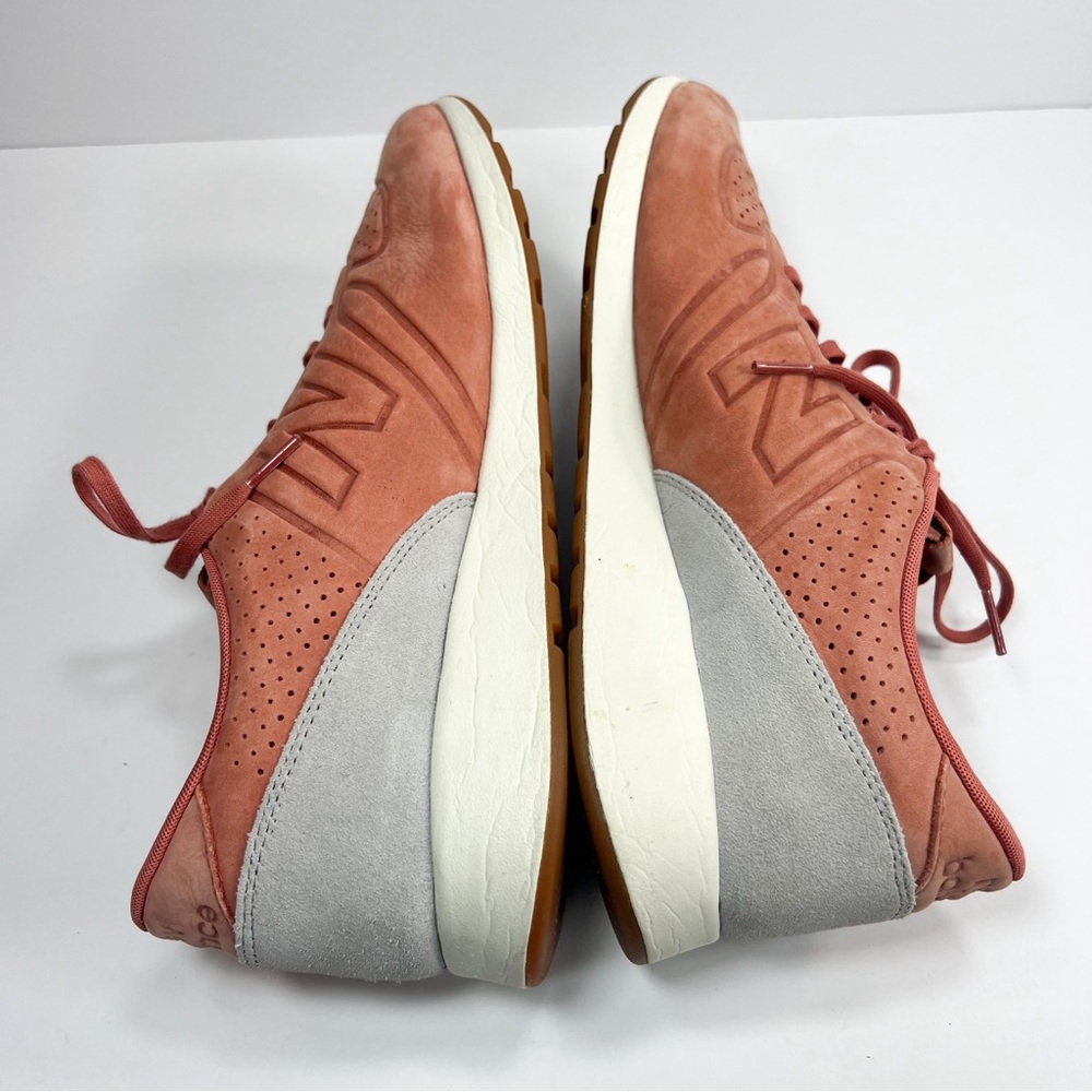 New Balance 420 Sneakers in Color Deconstructed Salmon Suede Mens size 12 - Picture 8 of 14